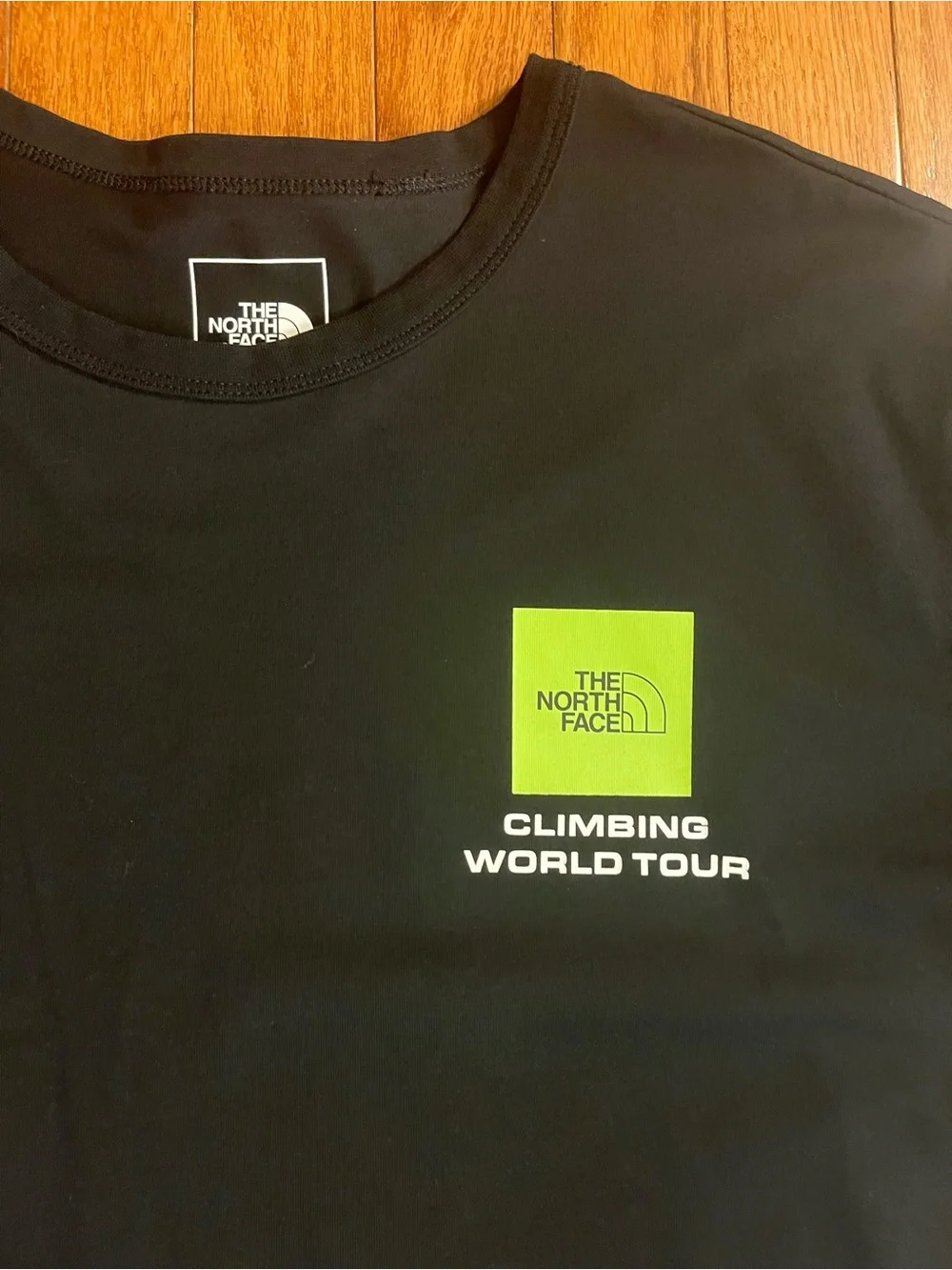 The North Face Men’s Black Climbing World Tour Logo T-Shirt/ Sz Large